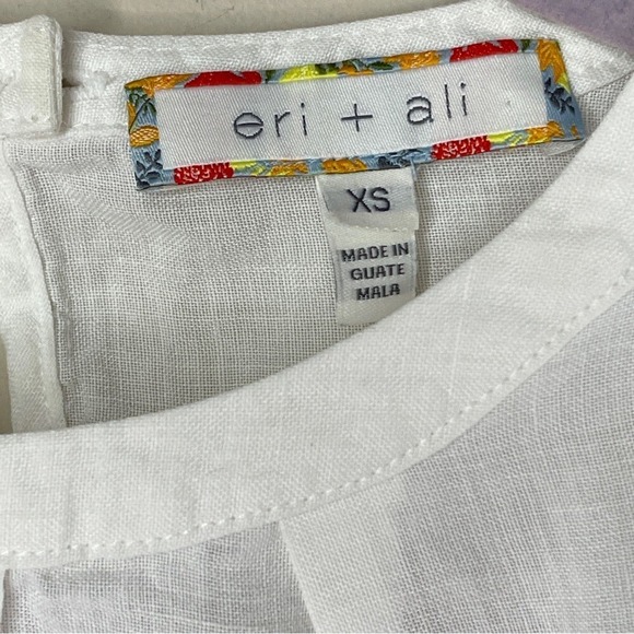 ERI+ALI Anthropologie Cold Shoulder Linen Top, XS - Picture 7 of 9